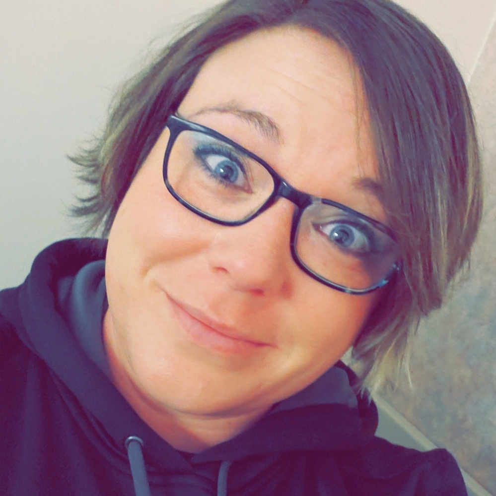 Meet your Posher, Brooke